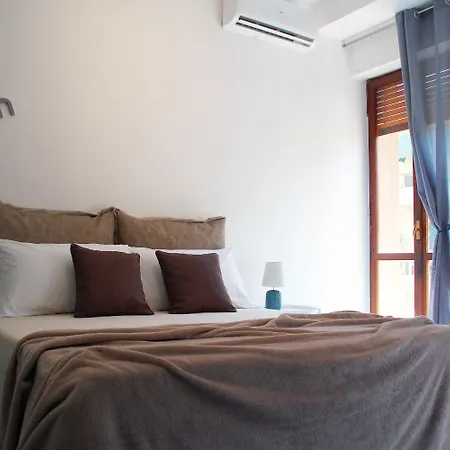 Гостьовий будинок Station 2*