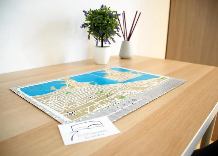 Station 招待所 2*