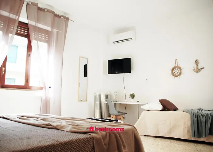 Station 招待所 巴里