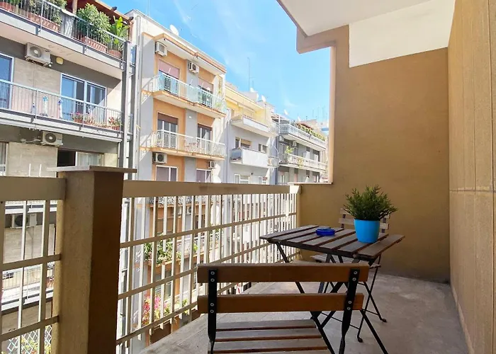 招待所 Station 巴里