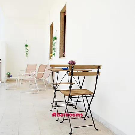 Vendégház Station Bari